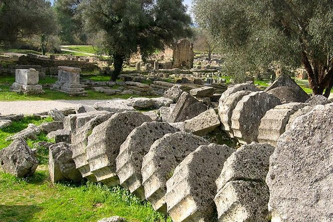 Private Sightseeing Tour In Ancient Olympia - Transportation