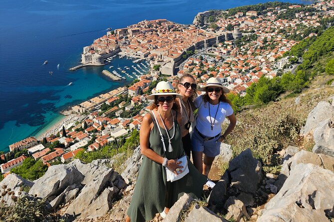 Private Sightseeing Tour in Dubrovnik With a Classic Old Car - Tour Overview