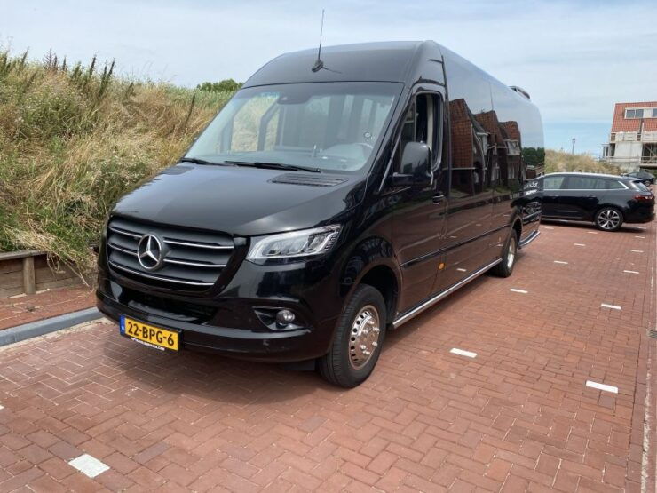 Private Sightseeing Tour to Bruges From Amsterdam - Experience Highlights
