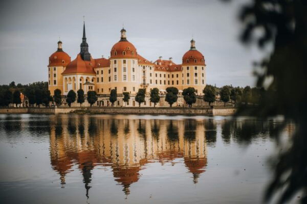 Private Sightseeing Transfer Prague - Dresden - Booking Process