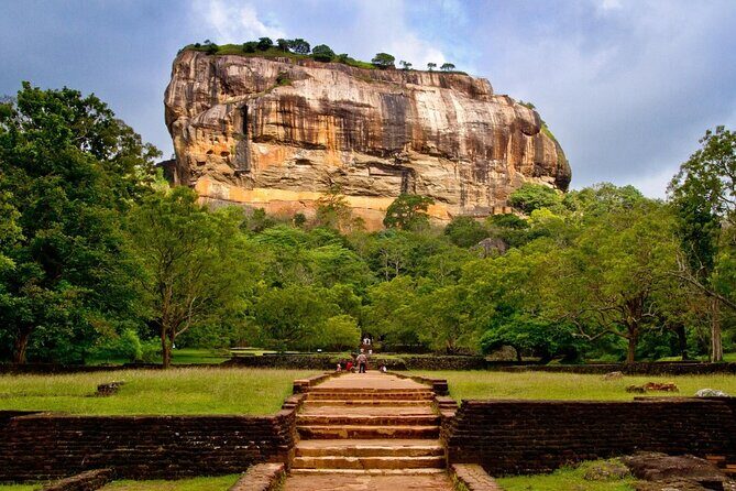 Private Sigiriya, Polonnaruwa & Cave Temple Tour from Dambulla - Who Is This Tour Best For?