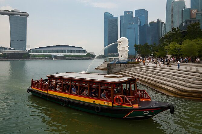 Private Singapore City Tour Sips & Snippets of SG - Exploring Little India and Haji Lane