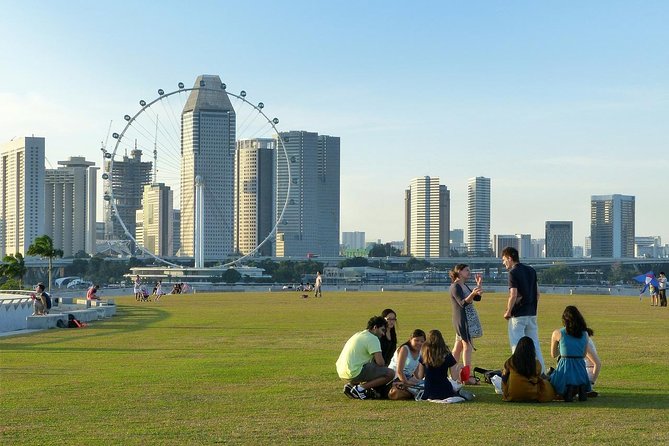 Private Singapore Customized Tour With Driver in Small Group - Must-See Experiences in Singapore