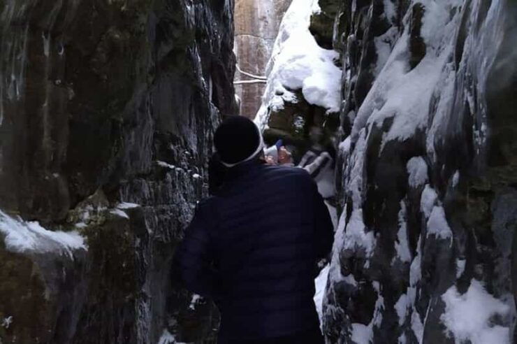 Private Singhampton Caves Snowshoe-Collingwood/Blue Mountain - Good To Know