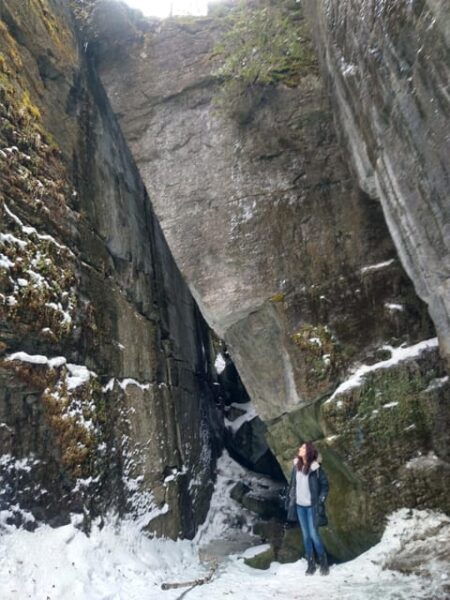 Private Singhampton Caves Snowshoe-Collingwood/Blue Mountain - Booking and Cancellation Policy