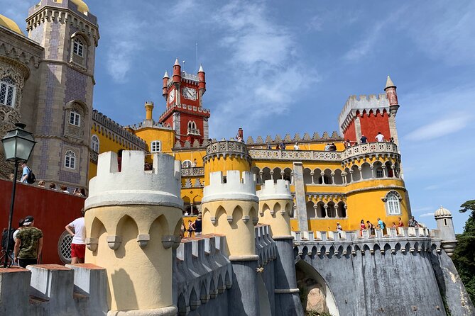 Private Sintra Tour - Discovering the Charming Cascais Village