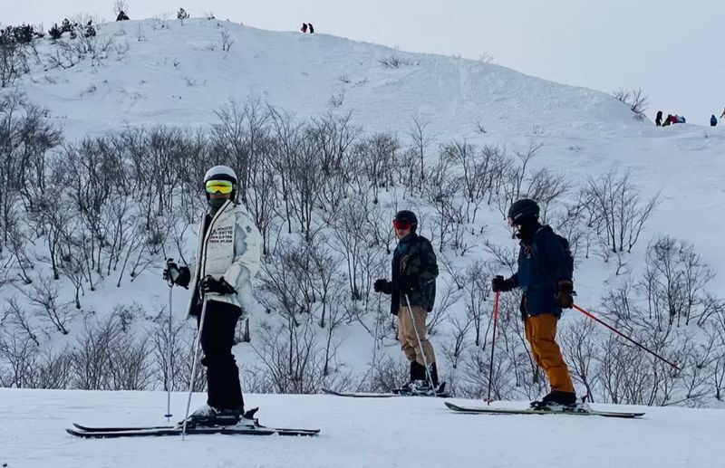 Private Ski Lessons in Hakuba GoryuHappo-oneIwatakeTsugaike - Is this the right Hakuba lesson for you?