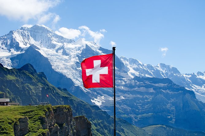 Private (Ski) Transfer Zurich Airport to Davos (1-6 Persons) - Meeting and Pickup