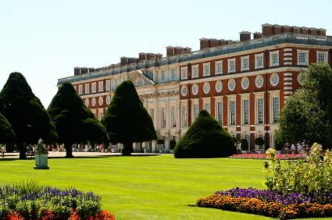 Private Skip-the-line Trip To Hampton Court Palace In London - Trip Highlights