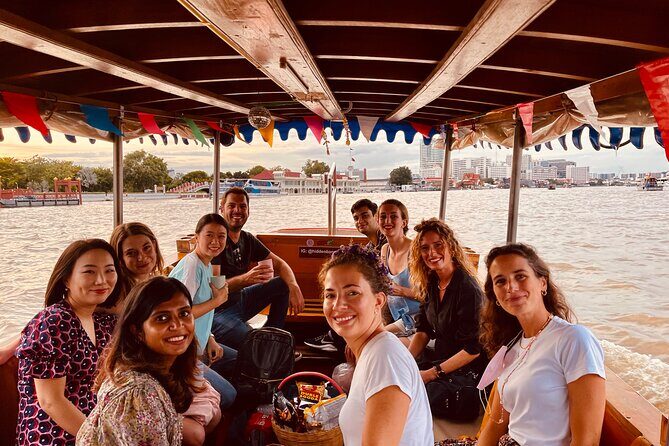 Private Slow Boat Cruise Through Bangkok Historic Old Canals - An Authentic and Tranquil Bangkok Experience