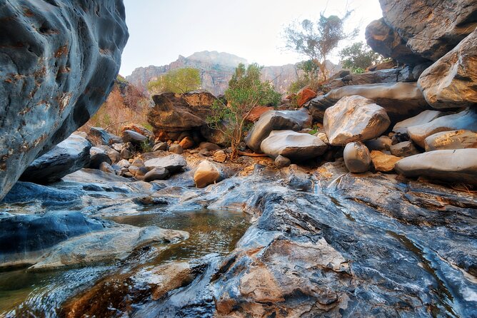 Private Snake Canyon Tour in Jebel Shams - Professional Guide