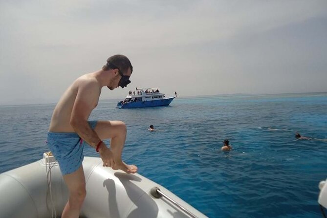 Private Snorkeling Speed Boat in Nemo Island From Hurghada - Pickup Process