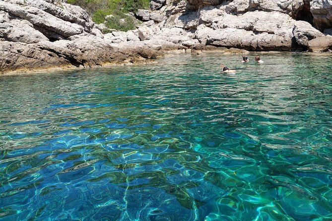 Private Speedboat Tour- Blue Cave, Sandy Beaches and Snorkelling - Directions