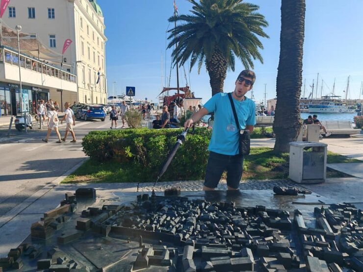 Private Split and Trogir Guided Walk Tour Cruise Ship Pickup - Pickup Details and Itinerary
