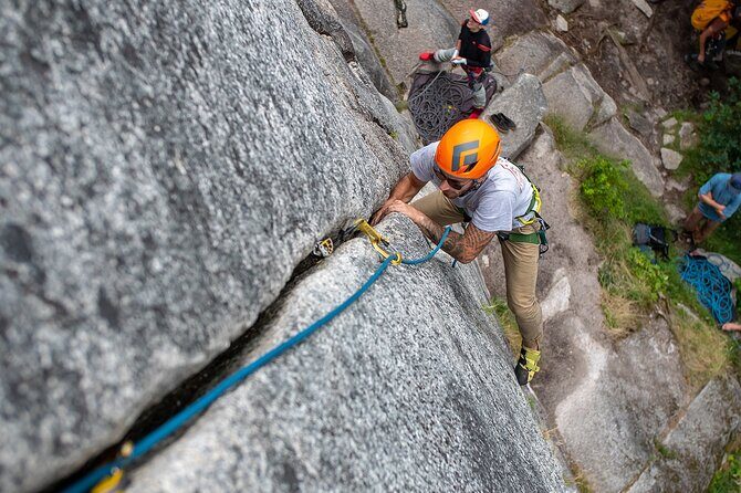 Private Squamish Rock Climbing - The Real Benefits of a Private Climbing Tour