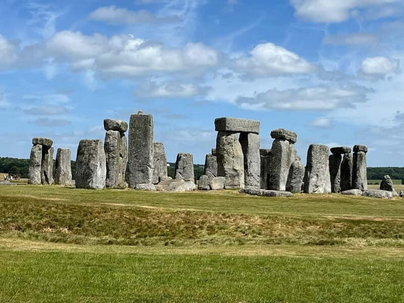 Private Stonehenge Tour from London with Optional Guide - A Closer Look at the Private Transfer Experience