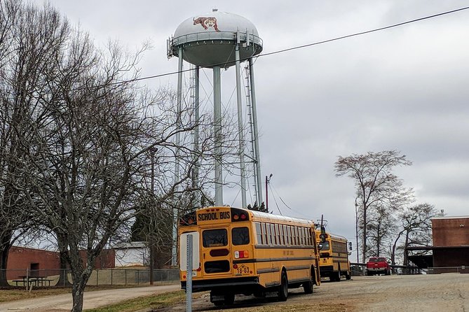 Private Stranger Things "The Upside Down" Film Locations Tour in Atlanta - Guides Knowledge and Friendliness