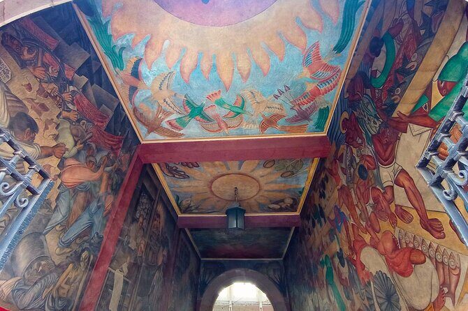 Private Street Food & Mural Art Tour in Mexico City - Authentic Insights from Reviewers