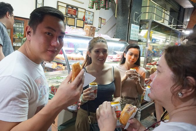 Private Street Food Walking Tour in Ho Chi Minh City - Interact With Friendly Locals