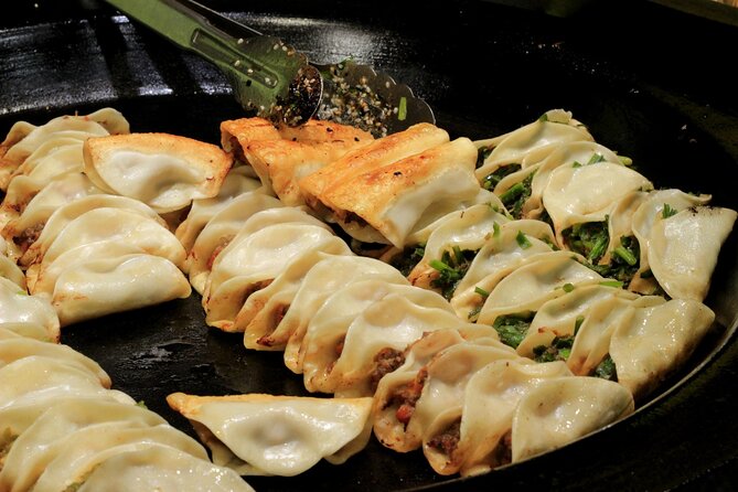 Private Street Food Walking Tour With Shanghai Tower Option - Tour Directions and Options