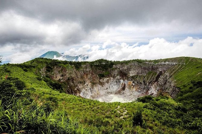 Private Sulawesi Trekking Mount Mahawu & Lokon From Manado - Visual Journey