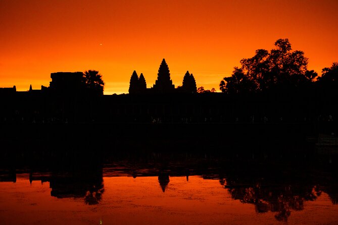 Private Sunrise Angkor Tour - Expert Guide & Breakfast Included - Common Questions