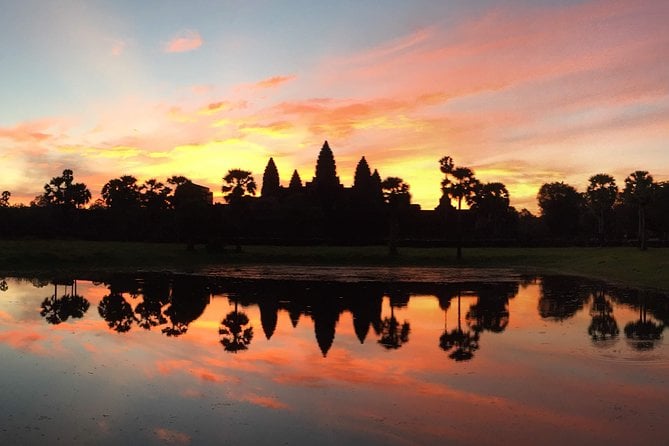 Private: Sunrise Angkor Wat Full Day Guided Visit - Spectacular Sunset Experience