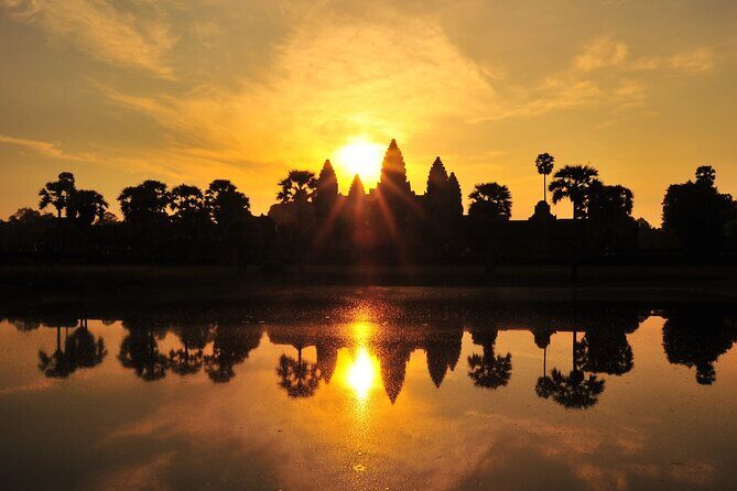 Private Sunrise Angkor Wat Tour with pickup from your hotel - Authentic Experiences and Insights from Reviewers