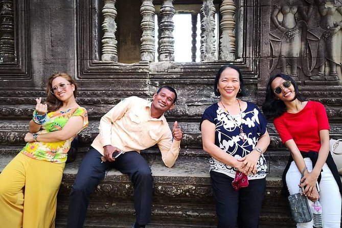 Private Sunrise Small Tour of Angkor Wat With Car or Van & Guide - Reviews and Ratings