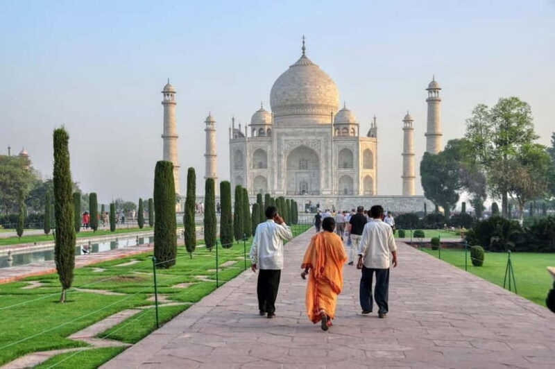 Private Sunrise Tajmahal & Agra Fort Tour - Authenticity and Local Flavor