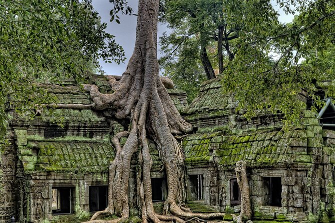 Private Sunrise Tour to Angkor Wat & Other Highlights With Professional Guide. - Khmer Empire History