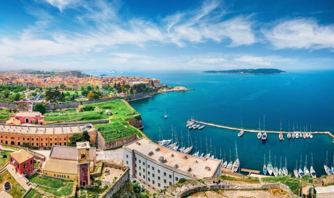 Private Sunset Cruise - Onboard Amenities and Services