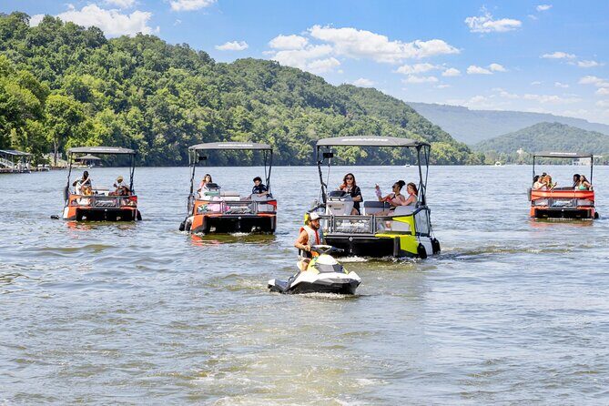 Private Sunset Cruise on the Tennessee River - An In-Depth Look at the Private Sunset Cruise Experience