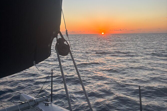 Private Sunset Cruise to Raiatea Sailinity - An In-Depth Look at the Experience