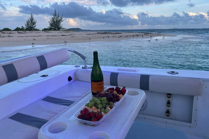 Private Sunset Escape: Sailing an Island Paradise - A Closer Look at the Experience