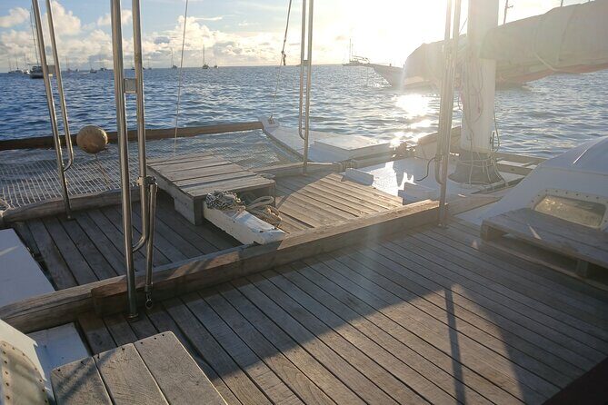 Private sunset excursion to the Sailing Lagoon of Tahiti - What You Can Expect During the 2-Hour Tour