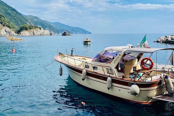 Private Sunset Experience - Portovenere and Its Islands - Included Amenities