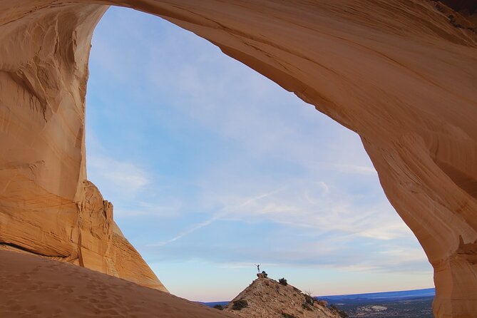 Private Sunset Guided Tour to Great Chamber by Four-Wheel Drive - Tour Overview