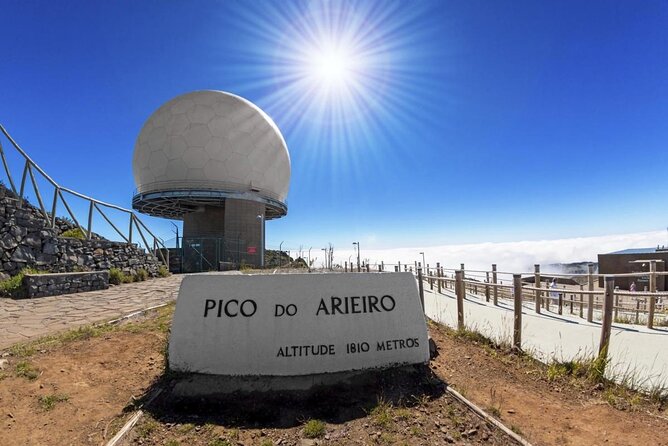 Private Sunset Tour to Pico Do Arieiro With Drinks, Food & Music - Tour Overview