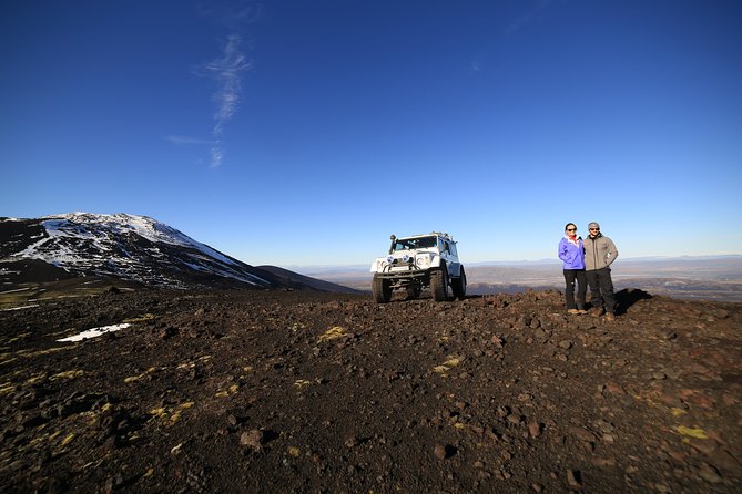 Private Superjeep Landmannalaugar and Hekla Volcano Day Trip - Must-See Attractions: Ljlotipollur Crater Lake, Hjalparfoss Waterfall, Forstastaoa Lake, Hekla Volcano