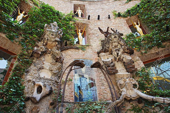 Private Surrealist Day Trip: Figueres & Dalí ( Private Tour ) - Meeting and Pickup