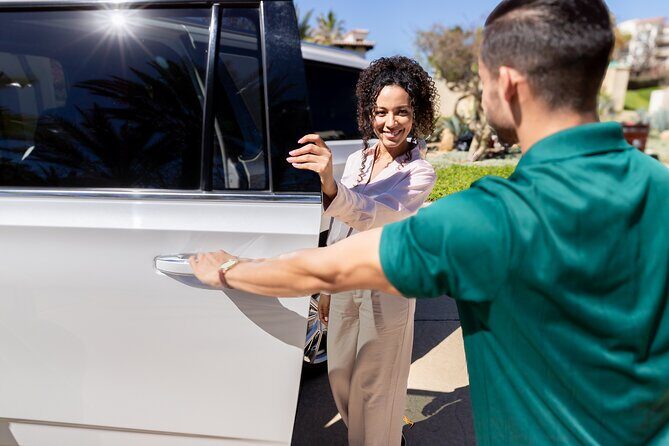 Private SUV Round-Trip from Airport to Hotels in Puerto Los Cabos - Good To Know