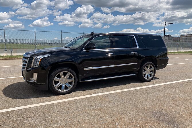 Private SUV Transfer Mont-Tremblant to Montreal Airport - Overview