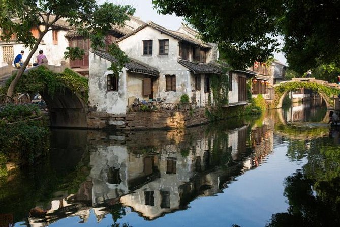 Private Suzhou Garden and Water Town Highlight Trip With Hotel or Railway Station Transfer - Traveler Experience