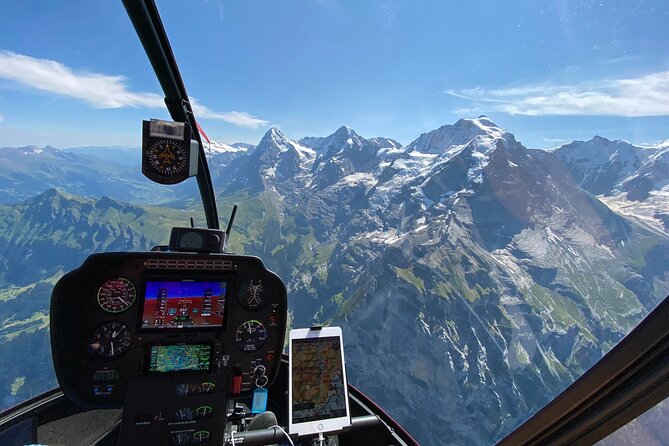 Private Swiss Alps Helicopter Tour Over Snow Covered Mountain Peaks and Glaciers - Reviews