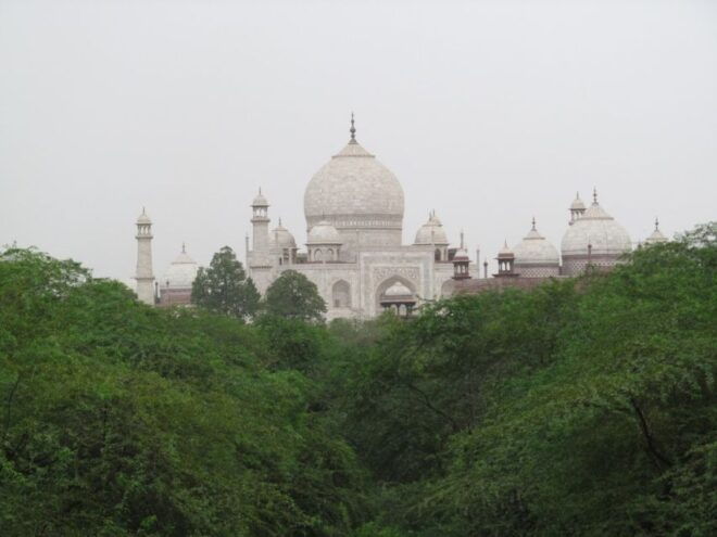 Private Taj Mahal Agra Overnight Tour From Delhi - Language Options