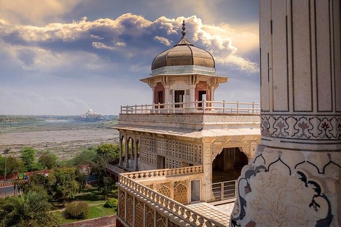 Private Taj Mahal at Sunrise and Agra Day Tour From Delhi All Inclusive - Directions to Taj Mahal