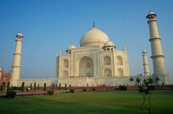 Private Taj Mahal Day Tour by Car from Delhi - All Inclusive - Practical Tips