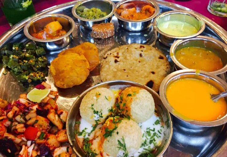 Private Taj Mahal Guided Tour From Delhi With Tickets - Itinerary