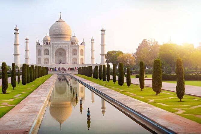 Private Taj Mahal Sunrise Tour and Agra Sightseeing from Delhi - Discovering the Taj Mahal and Agra in a Day: A Practical Review of the Private Sunrise Tour from Delhi